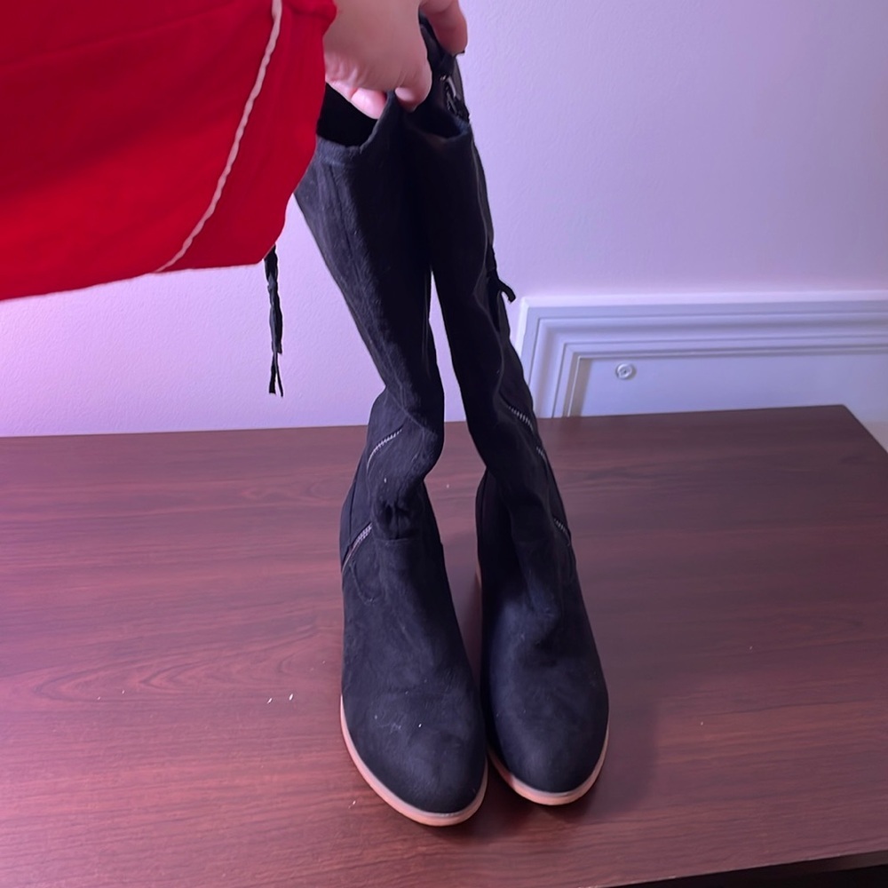 Tall suede zippered chunky fall winter boots below the knee